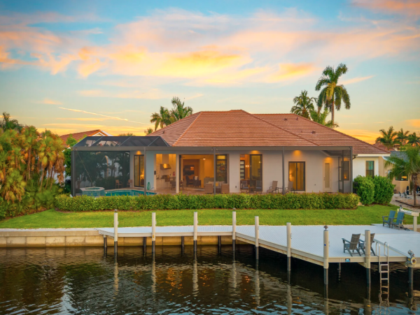 One Level Luxury Marco Island Pool Home Pure Delight Spacious & Bright